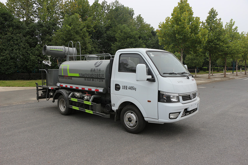 С���։m܇(ch��)-�|�L(f��ng)С���։m܇(ch��)-����ӯͨ����