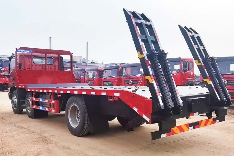 ����ǰ�ĺ����ڙC(j��)ƽ����܇-�����ڙC(j��)ƽ����܇�S��ֱ�N-��������