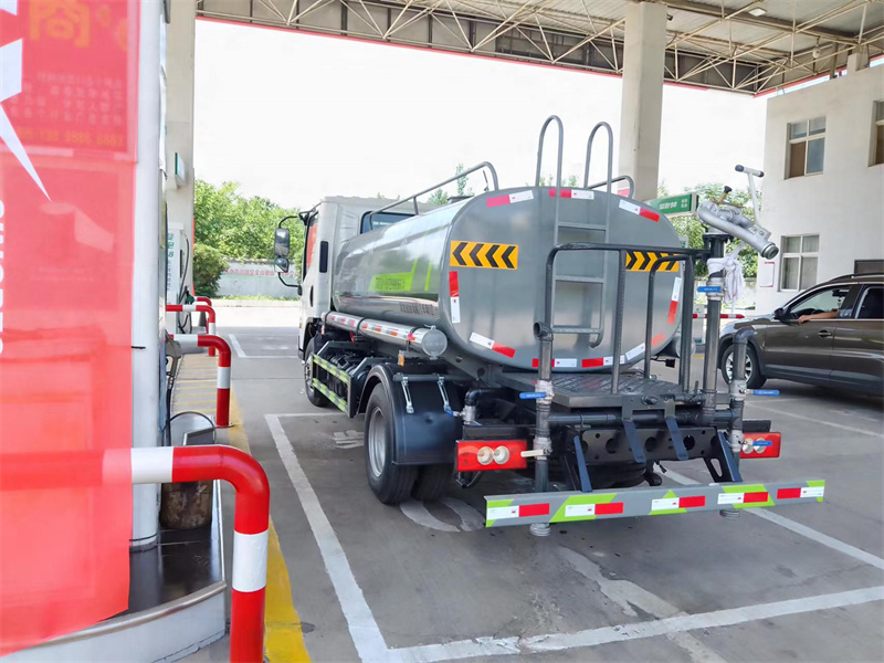 ����130ƥ�R����ˮ܇(ch��)-����5����ˮ܇(ch��)-����ӯͨ