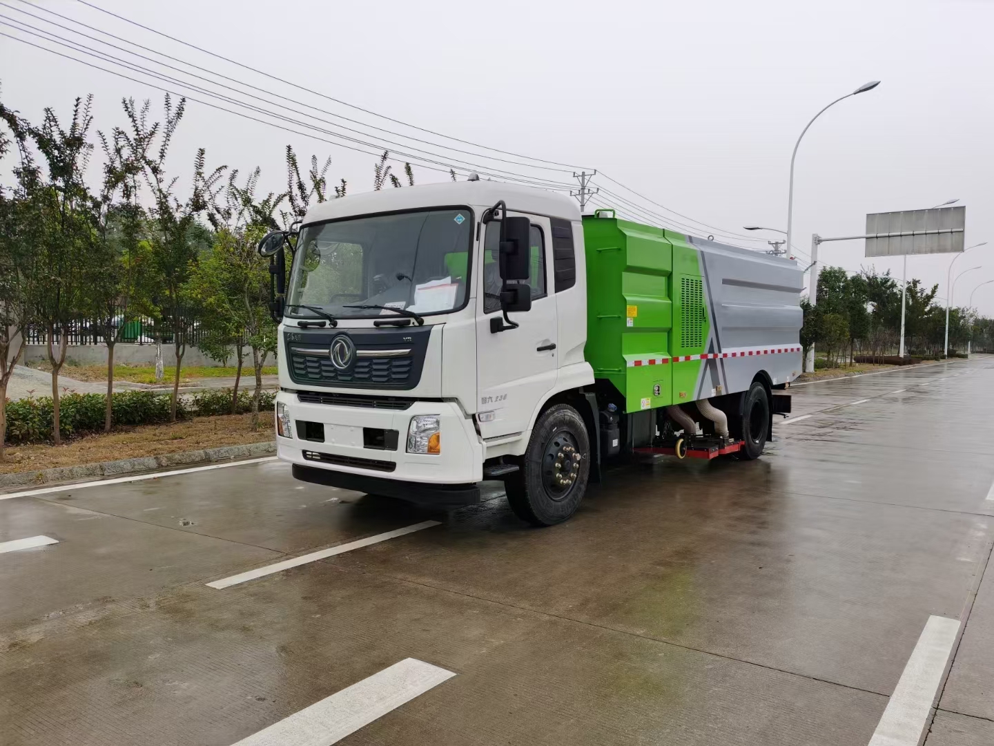 �|�L(f��ng)���\18�����m܇-�|�L(f��ng)12�����m܇